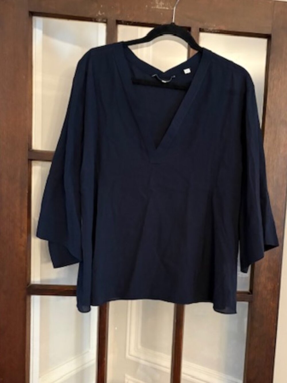 Vince Navy Blue 3/4 Sleeve Blouse, Size Medium
